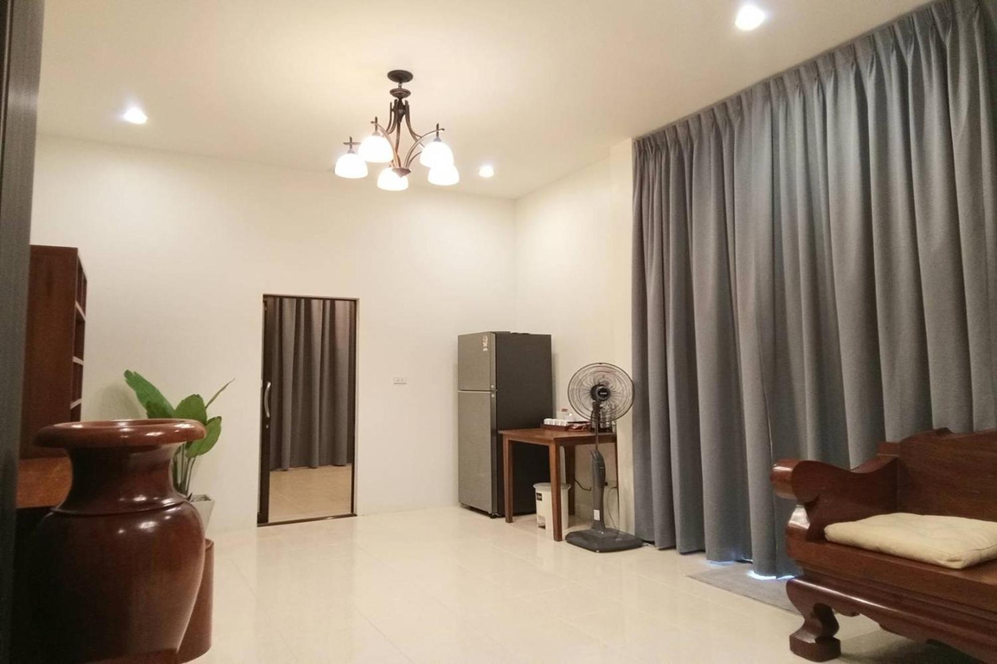 Sanaepatan Home Resort - เสน่ห์ป่าตาล โฮม รีสอร์ต Ban Buak Khang Exterior photo