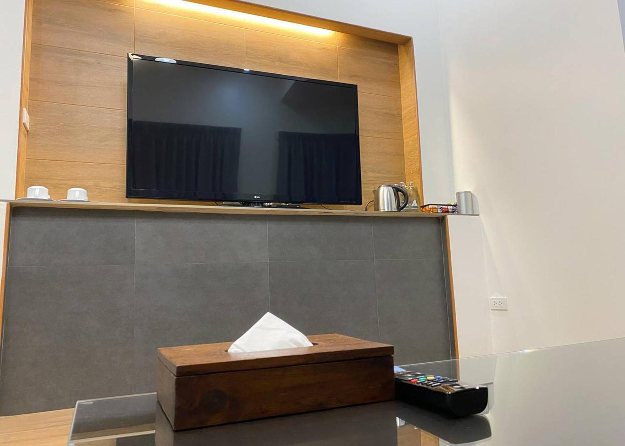Sanaepatan Home Resort - เสน่ห์ป่าตาล โฮม รีสอร์ต Ban Buak Khang Exterior photo